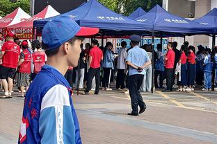 莫塔谈淘汰国米：很幸运能够经历这一刻，我想表扬每个人